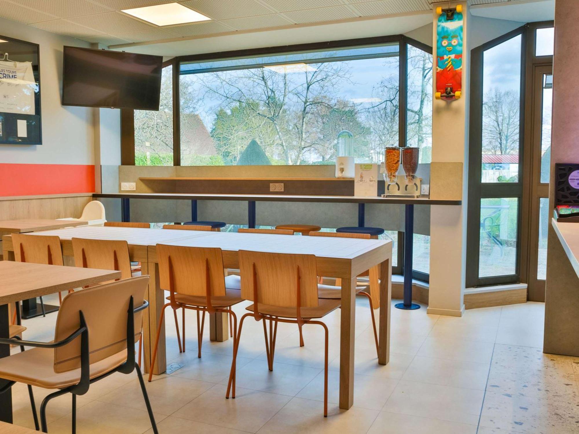 Ibis Budget Tours Sud Chambray-lès-Tours Zewnętrze zdjęcie